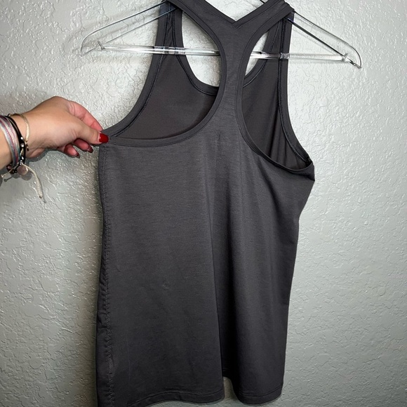 BNWOT Athleta Gray Tank Top - Picture 6 of 7